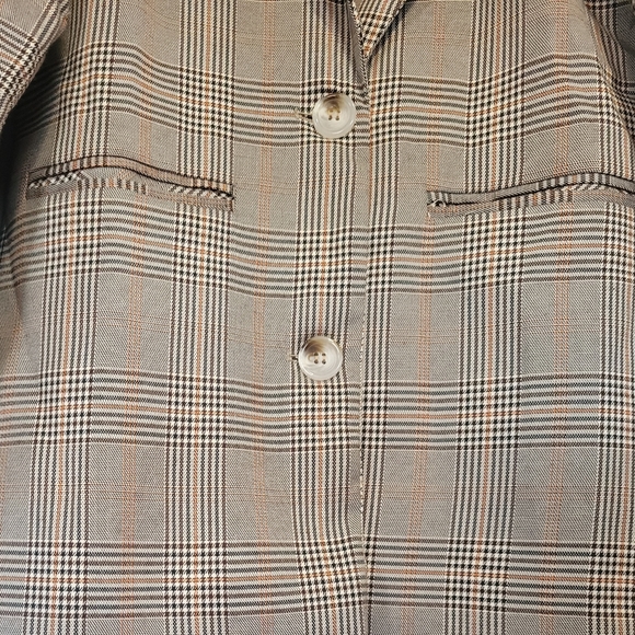 Fashion Nova Plaid Blazer - Picture 3 of 6